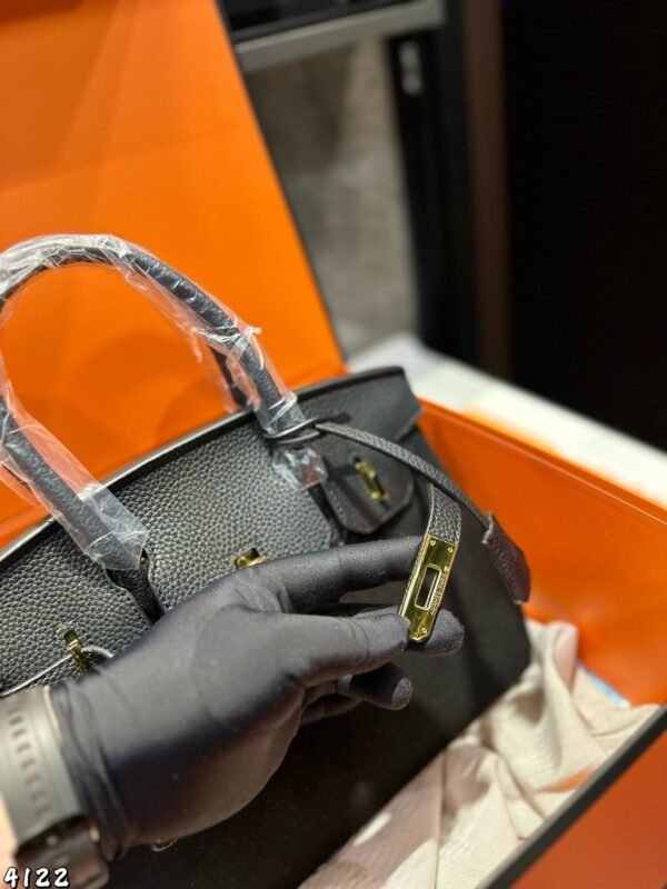 Hermes Kelly handbag suede material