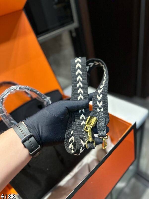 Hermes Kelly handbag suede material