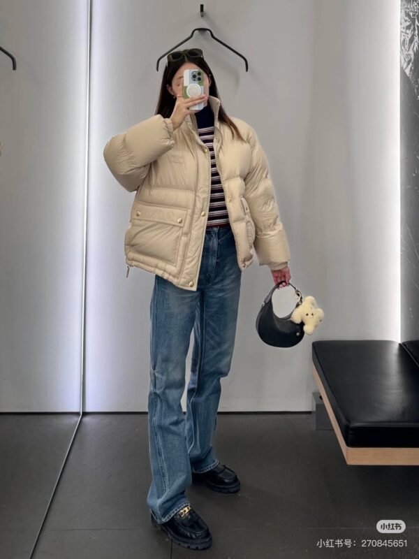 Celine’s new winter color-blocked knitted down jacket