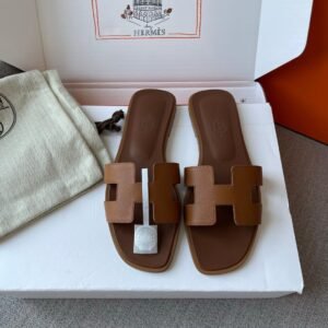 ab824618-72cf-4704-9b7c-10fadb546170.jpeg Hermès Oasis Epsom leather H sandals 1:1 material premium version 35-42
