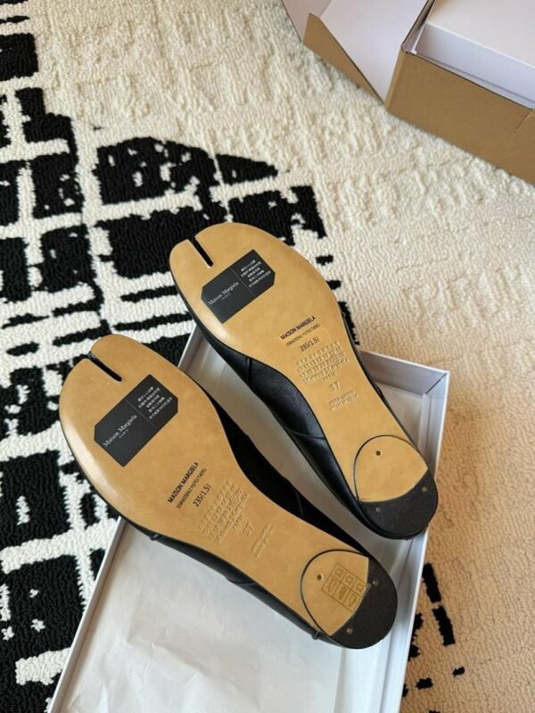 Margiela MM6 new flat shoes ballet shoes advanced version