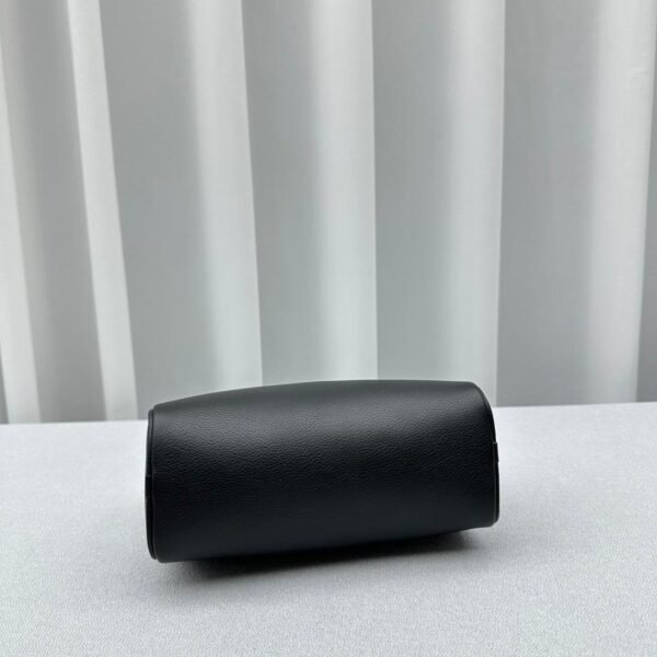 THE ROW Handbag high-end version size 19.5x10x8cm