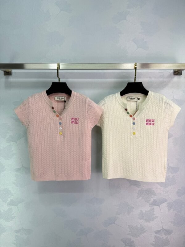 miumiu 2025 New Arrival Colorful Button Slim Fit Knitted Short Sleeve Wool Material Premium Edition T-shirt