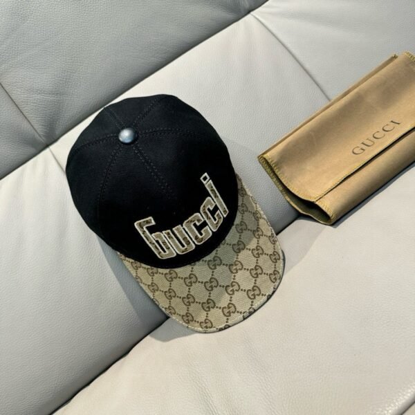 Gucci counter 1:1 baseball cap original canvas fabric + head layer cofskin