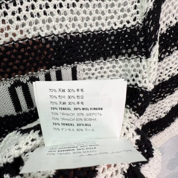 miumiu 2025 spring and summer latest series striped hollow knitted T-shirt high quality