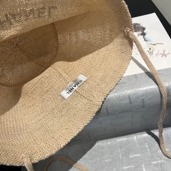 Chanel knitted bucket hat head circumference 57cm