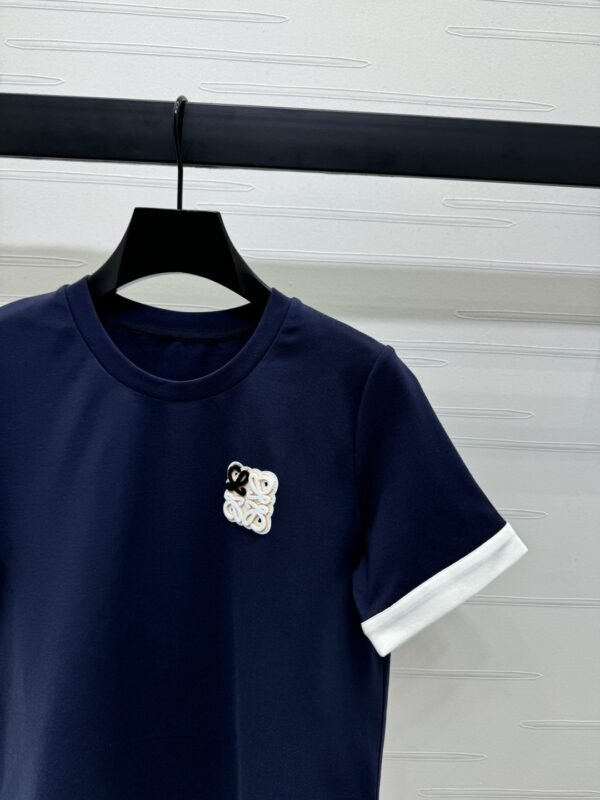 Loewe summer round neck short sleeve elastic waist shorts suit high quality version