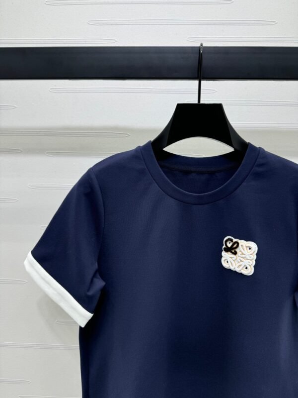 Loewe summer round neck short sleeve elastic waist shorts suit high quality version