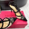cmp_i1750069608173_388_0_5.jpg Valentino lace high heels 9.5cm high