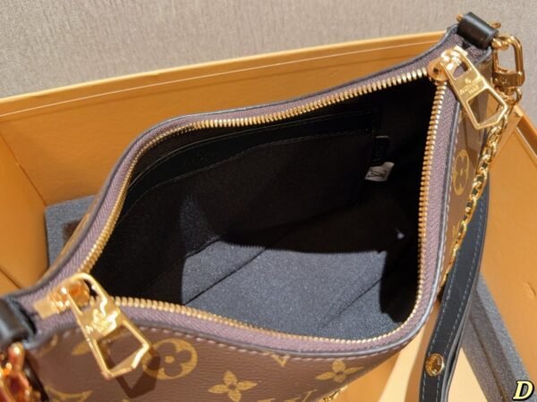 Louis Vuitton Boulogne croissant + coin purse, free labubu pendant in random colors for a limited time Labubu pendant gift deadline 2025-7.15