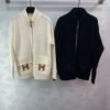 Hermès autumn and winter new mid-length cashmere knitted zipper jacket H-button patchwork leather pocket design high-quality clothing
