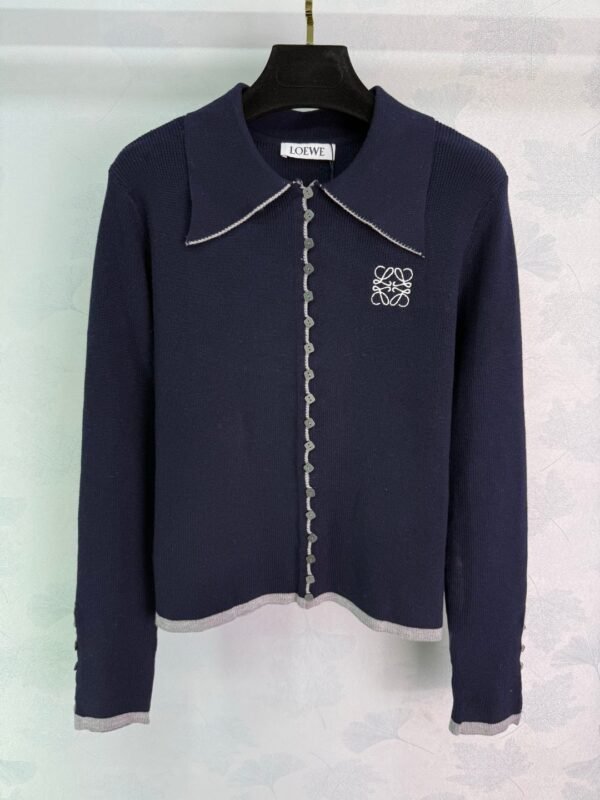 Loewe 2025 early autumn new embroidered totem logo lapel long-sleeved cardigan