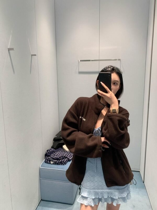 MIUMIU autumn and winter polar fleece jacket chocolate color high quality jacket winter essential