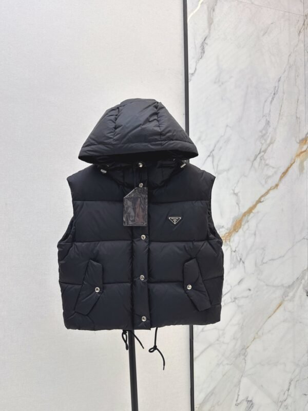 PRADA new down jackets for autumn and winter
