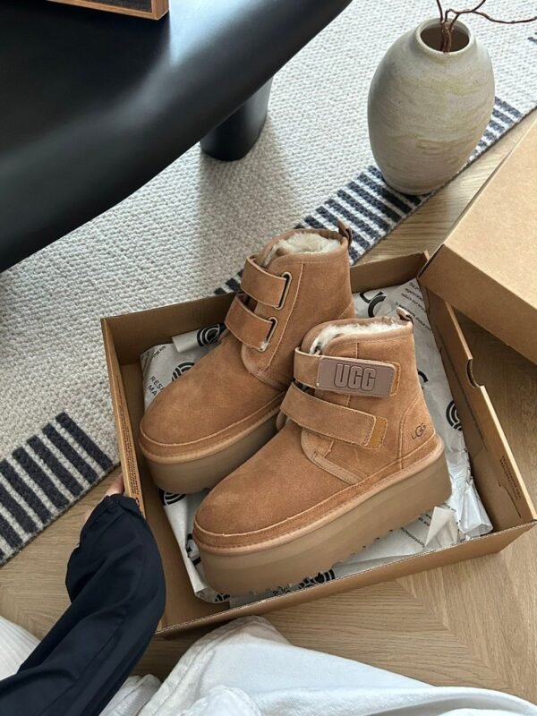 UGG autumn and winter new products height increase thick bottom double Velcro short boots pure wool