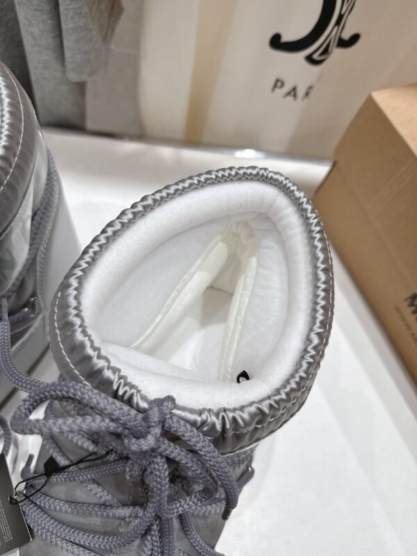 Moon Boot Autumn and winter hot-selling warm thick-soled snow boots advanced version