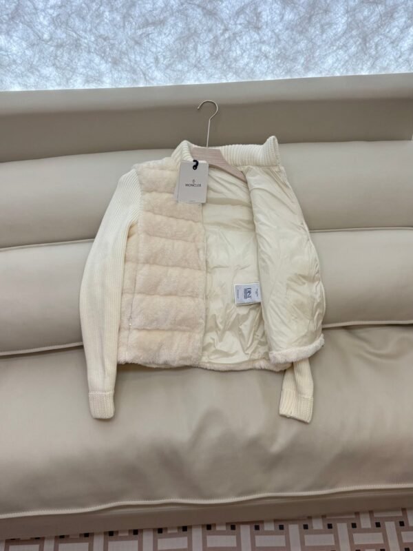Moncler stand collar long sleeve knitted sleeve 90% white goose down down jacket