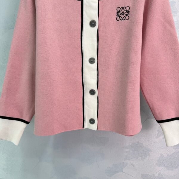 Loewe 2025 early autumn new contrast color long sleeve knitted cardigan high quality autumn and winter cardigan