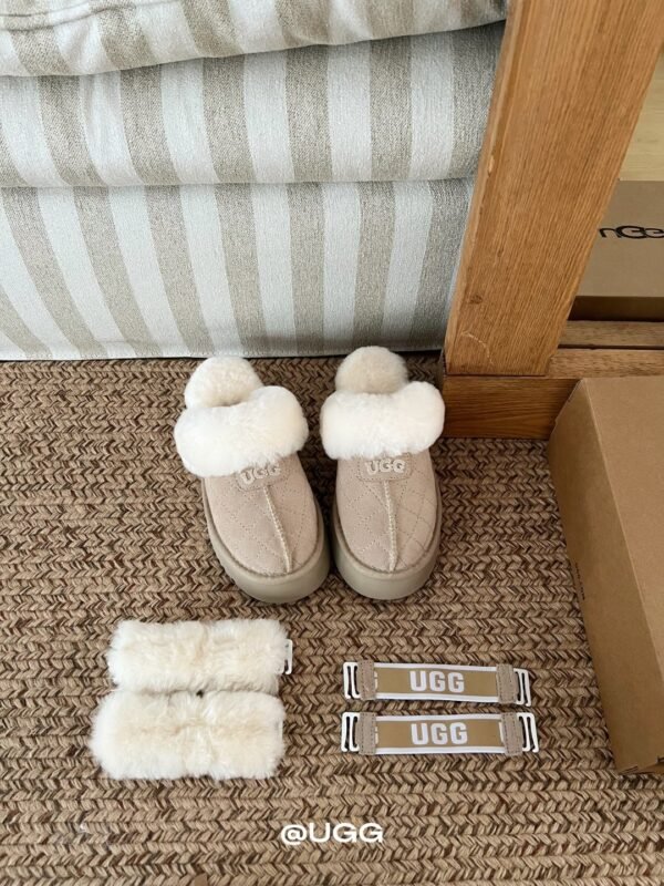 UGG autumn and winter new three-wear wool slippers sole thickness 4cm Wool material