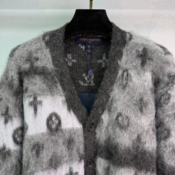 Louis Vuitton 2025 Early Autumn New Mohair Knitted Cardigan High-quality clothing