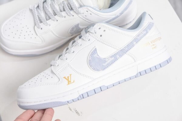 Nike & Louis Vuitton joint casual shoes white and gray stitching denim hook shoes Premium version