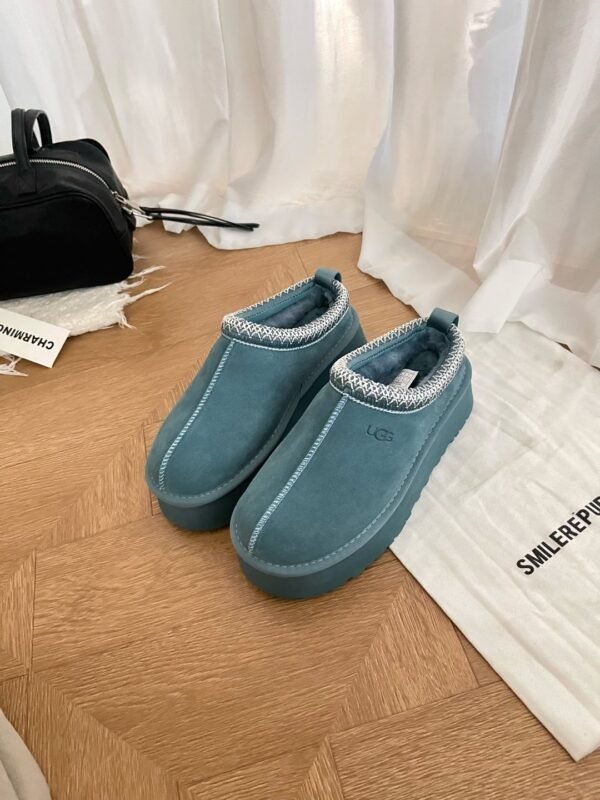 cmp_i1759141969888_6215_0_0.jpg UGG autumn and winter new color matching snow boots lining wool material