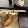 UGG New Autumn/Winter Men’s Lace-up G-Letter Wool Ankle Boots with Wool Lining