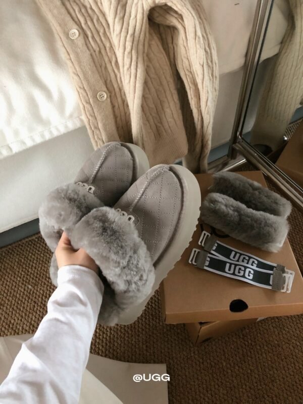UGG autumn and winter new three-wear wool slippers sole thickness 4cm Wool material