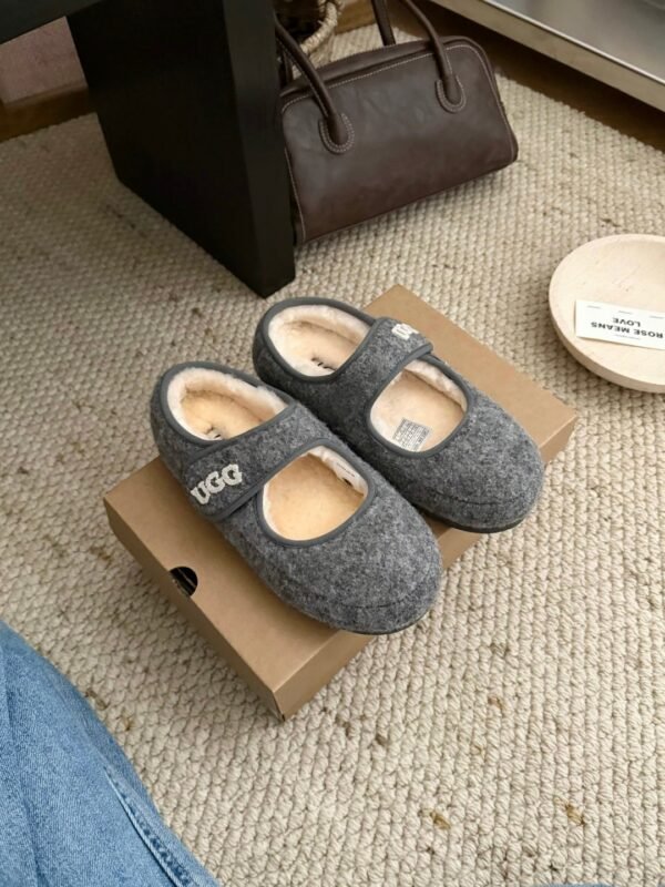 UGG New winter Mary Jane velvet shoes with wool lining