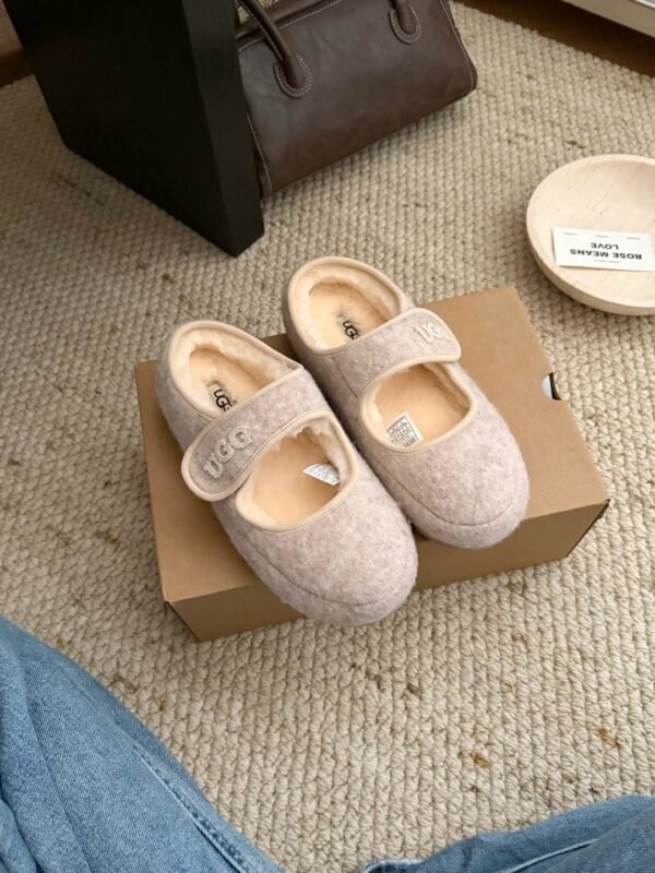 UGG New winter Mary Jane velvet shoes with wool lining