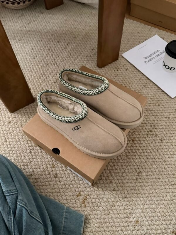 UGG Winter New Thin-Soled Ethnic Style Tasman Sneakers and Snow Boots