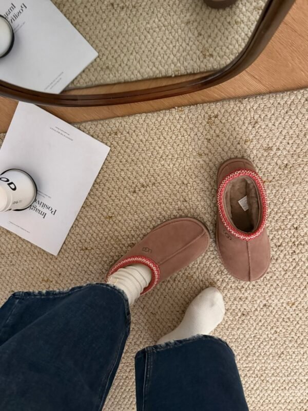 UGG Winter New Thin-Soled Ethnic Style Tasman Sneakers and Snow Boots