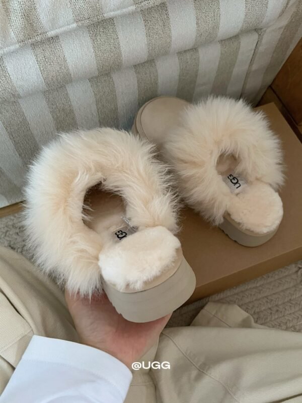 cmp_i1760787561967_2860_0_3.jpg UGG Winter long wool slippers with inner wool material, 3.5cm thick sole
