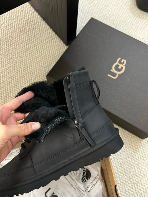 UGG autumn and winter new men’s cow leather wool work boots upper cow wax leather lining wool material