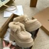 cmp_i1761913506356_1217_0_7.jpg UGG winter new snow boots with wool inner lining and a 6.5cm thick sole.