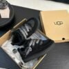 UGG new winter snow boots have a wool lining.