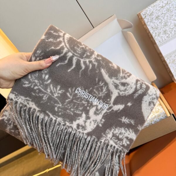 DIOR new sunflower cashmere scarf, premium version, size: 30x180cm