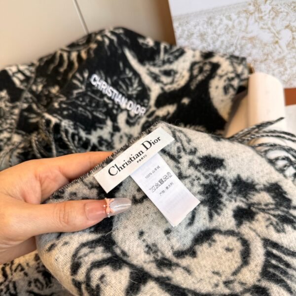 DIOR new sunflower cashmere scarf, premium version, size: 30x180cm