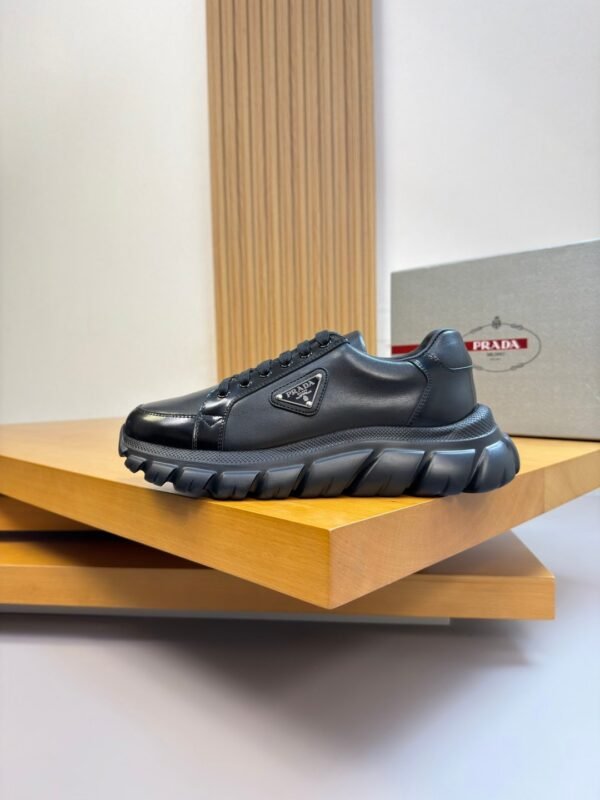 PRADA Casual Sneakers, Premium Edition, Made of Calfskin