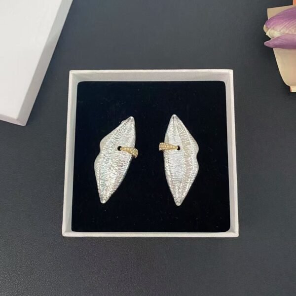 Schiparelli Lips Earrings Premium version