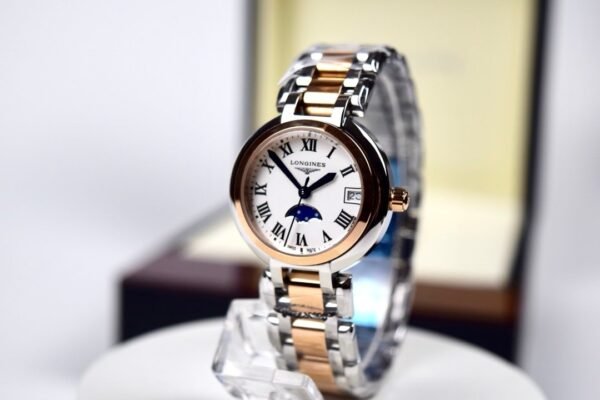 Longines Women’s Heart Moon Series official website, same 1:1 high-end replica watch size 30.5mm X9.4mm