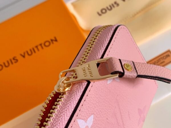 Louis Vuitton Zippy Coin Purse  11×8.5x2cm