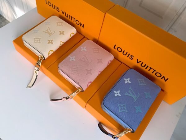 Louis Vuitton Zippy Coin Purse  11×8.5x2cm