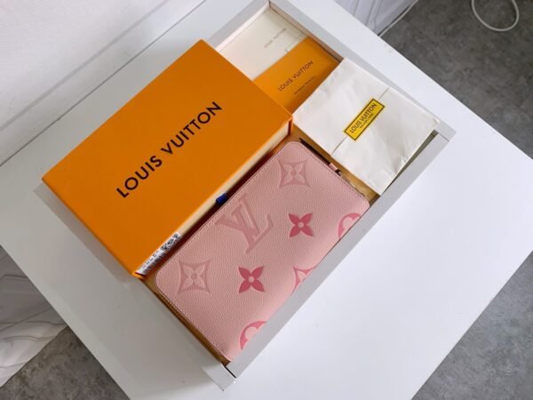 Louis Vuitton By The Pool Zip Wallet 19.5×10.5×2.5cm