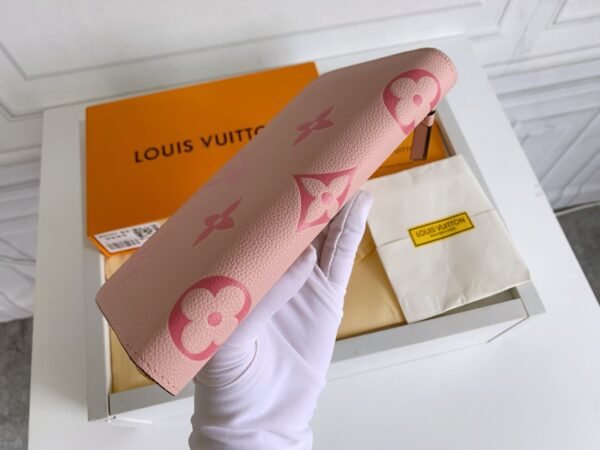 Louis Vuitton By The Pool Zip Wallet 19.5×10.5×2.5cm