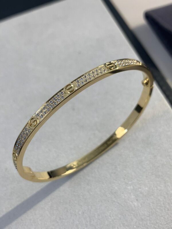 Cartier Diamond Bracelet Premium version