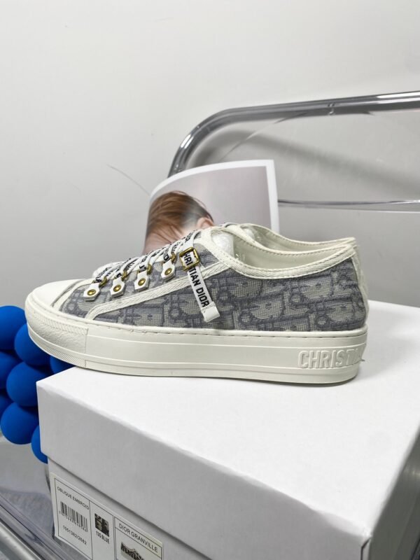 DIOR embroidered canvas flat casual shoes