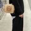 Loewe raffia and cow leather honeycomb basket handbag woven bag Size:  22x12x22cm Premium