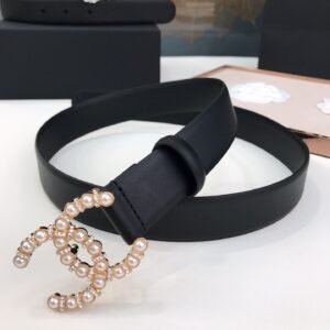 Chanel pearl belt