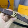 Louis Vuitton premium belt, made of genuine leather, 2cm wide.